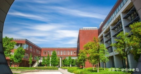 最详实的录取数据告诉考生，考入中国人民大学要多少分